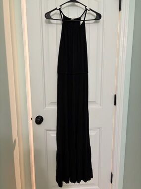 Old Navy Black Sleeveless Maxi Dress